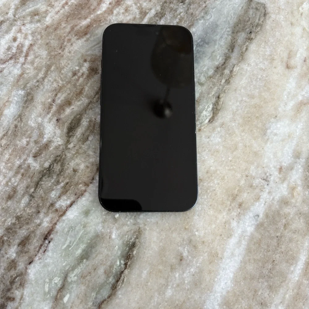 Apple iphone 16